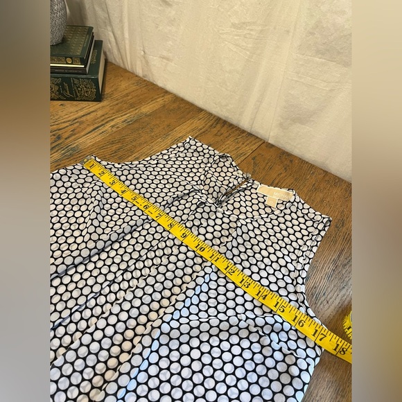 MICHAEL MICHAEL KORS – Sleeveless Printed Top – XS - Picture 9 of 10